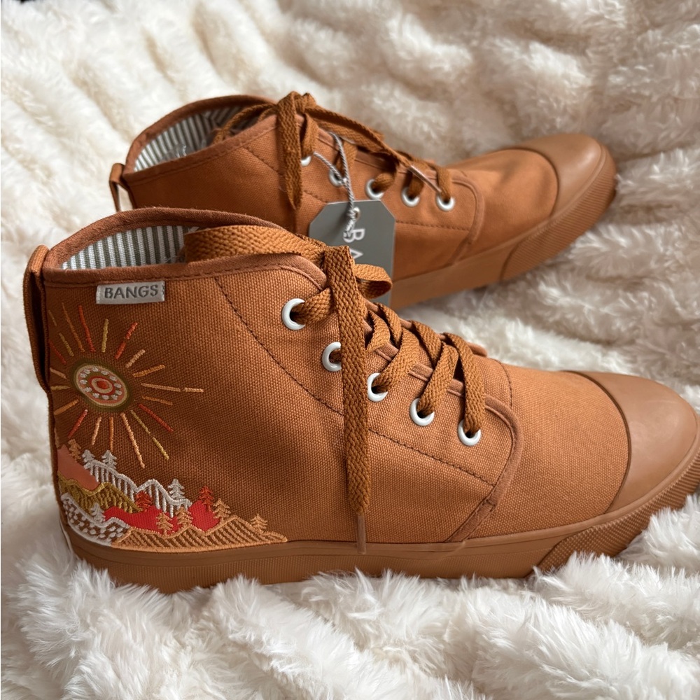 Bangs Sunrise Mountain High Tops Sneakers Size Women’s 9 New With Tags
